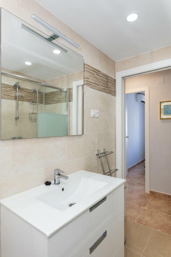 Apartamento Al Lado De La Playa 베날마데나코스타 외부 사진